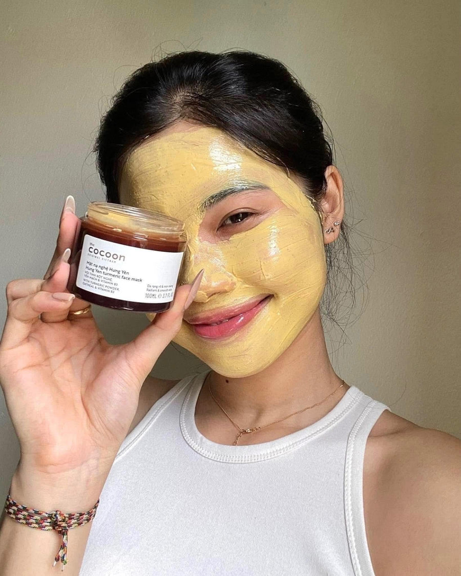 Left my skin looking glowy ! It did not strip my skin at all which I love , also extremely gentle as a sensitive skin girly! ☺️